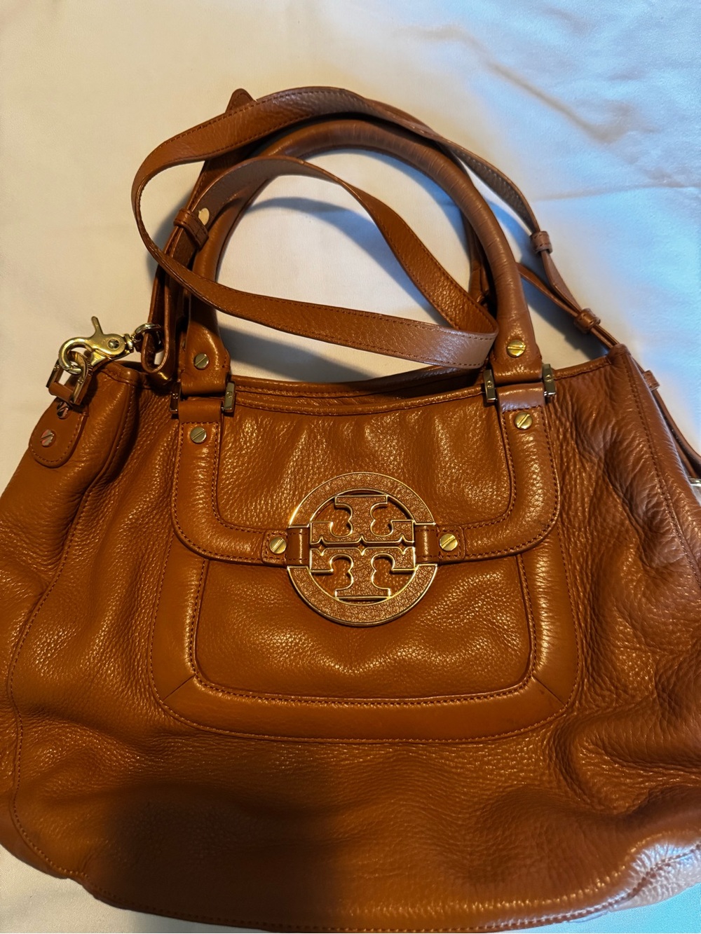 Tory Burch Brown Leather Shoulder Bag with Gold Logo